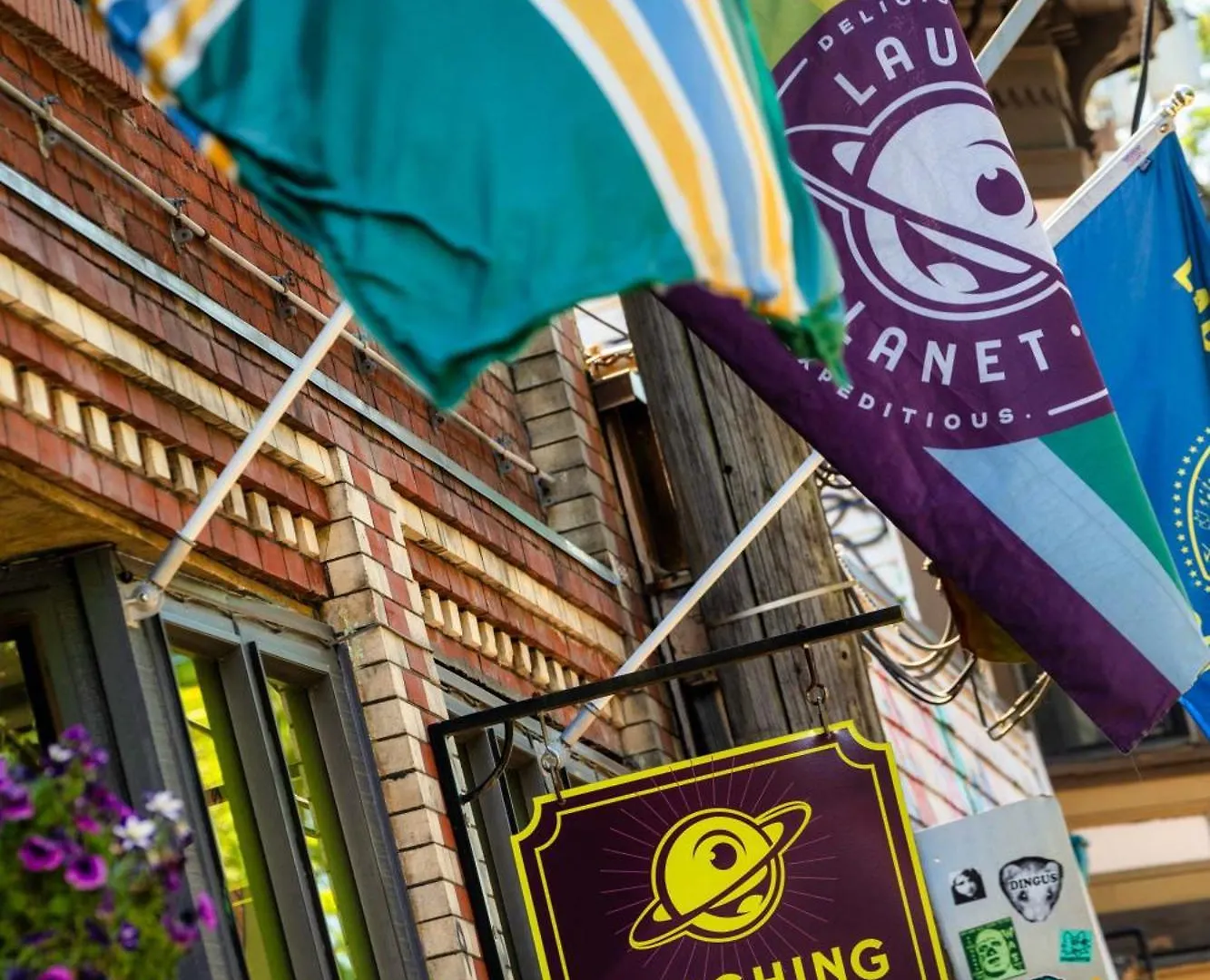 Stay Portland - The Little Tower - Local Vintage Shops & Eateries Ferienhaus
